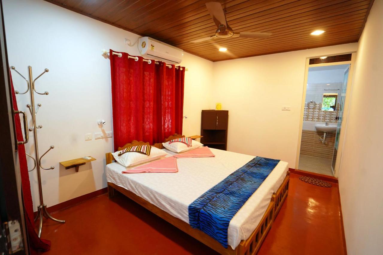 Marari Sabari Home Stay มาราริคุลาม ภายนอก รูปภาพ